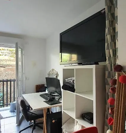 A 10 Min A Pied De La Plage De Apartment *